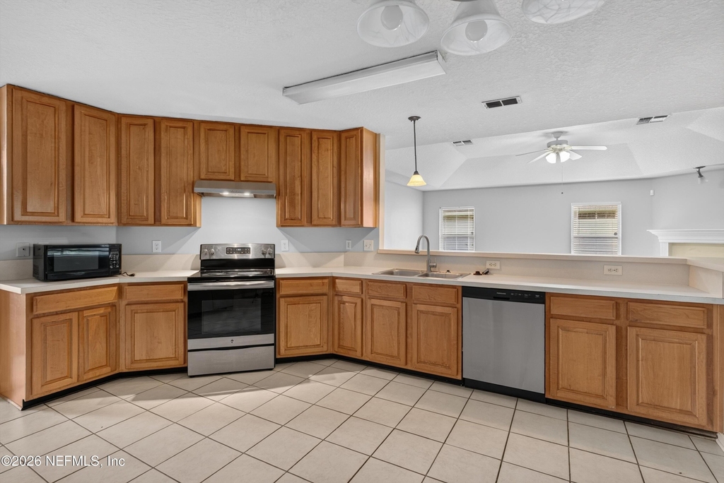 11669 Collins Creek Drive - Photo 15