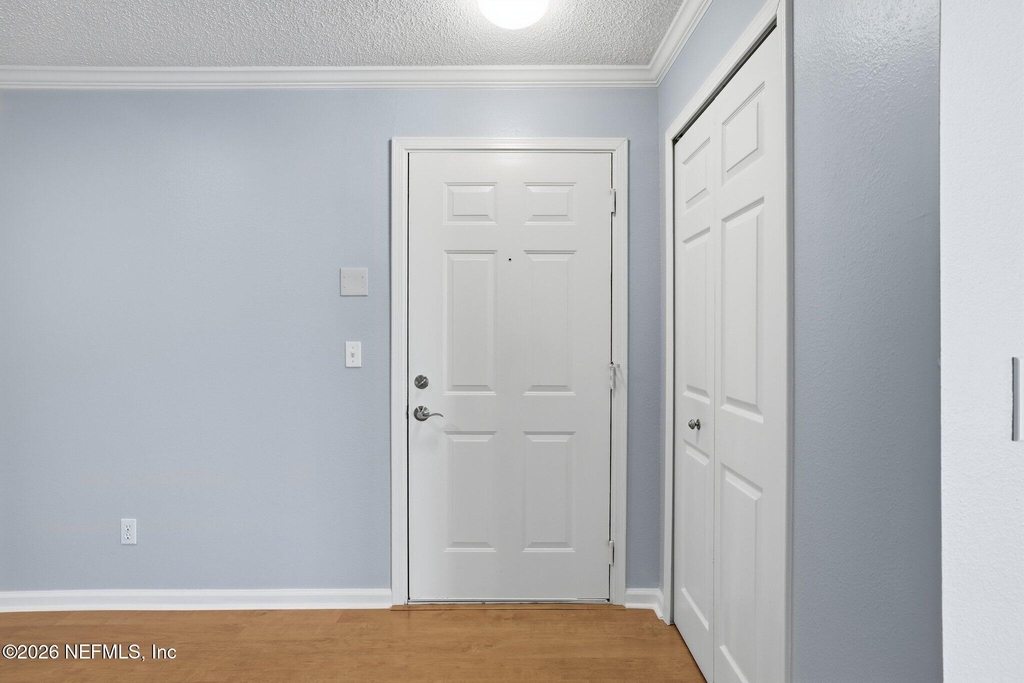 400 Sandiron Circle - Photo 3