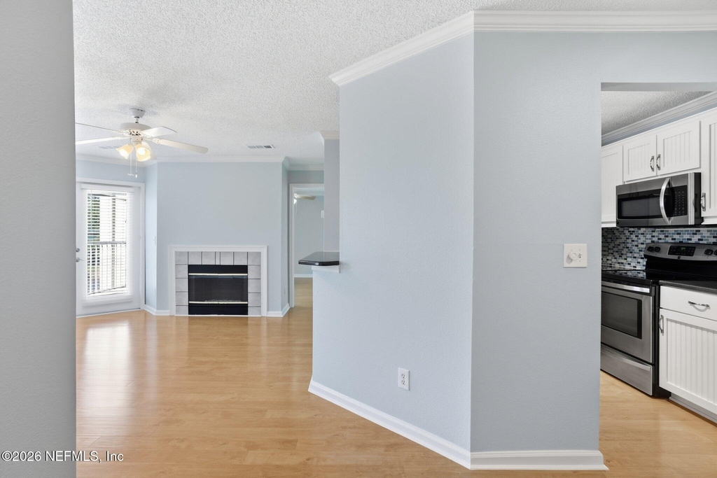 400 Sandiron Circle - Photo 4
