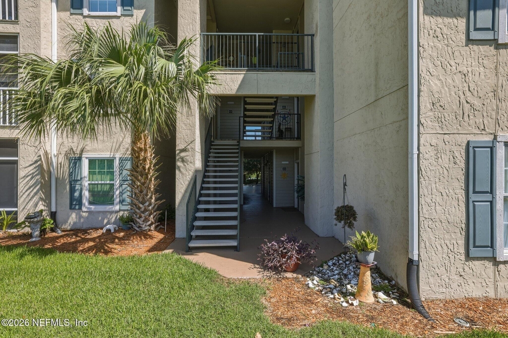 400 Sandiron Circle - Photo 1
