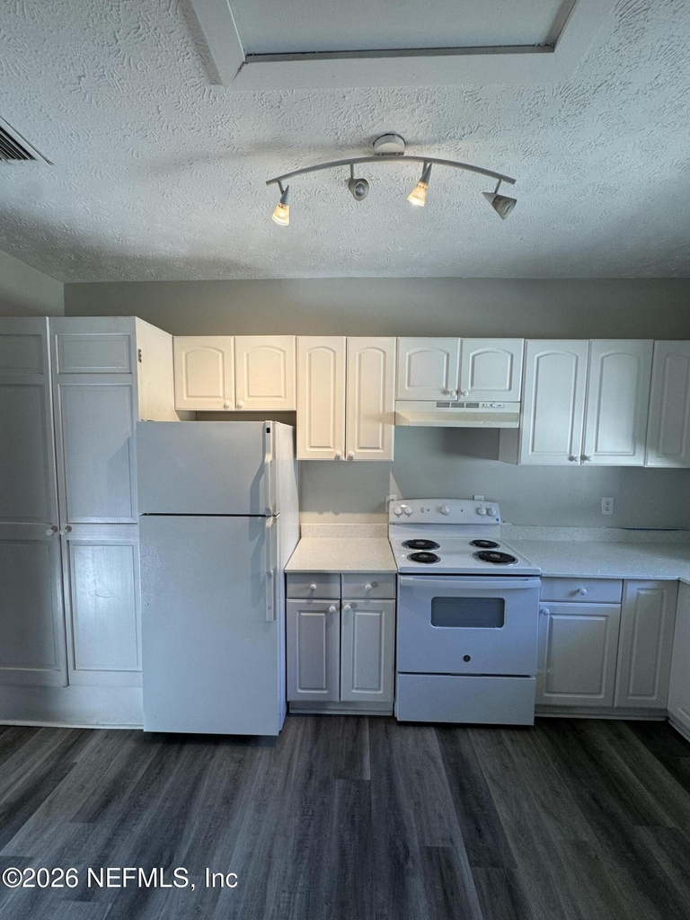 2512 College Street - Photo 4