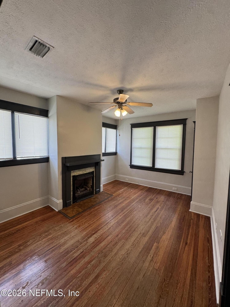 2512 College Street - Photo 10