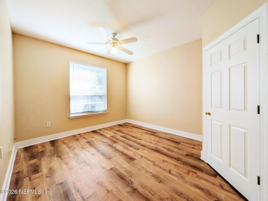 10550 Baymeadows Road - Photo 11
