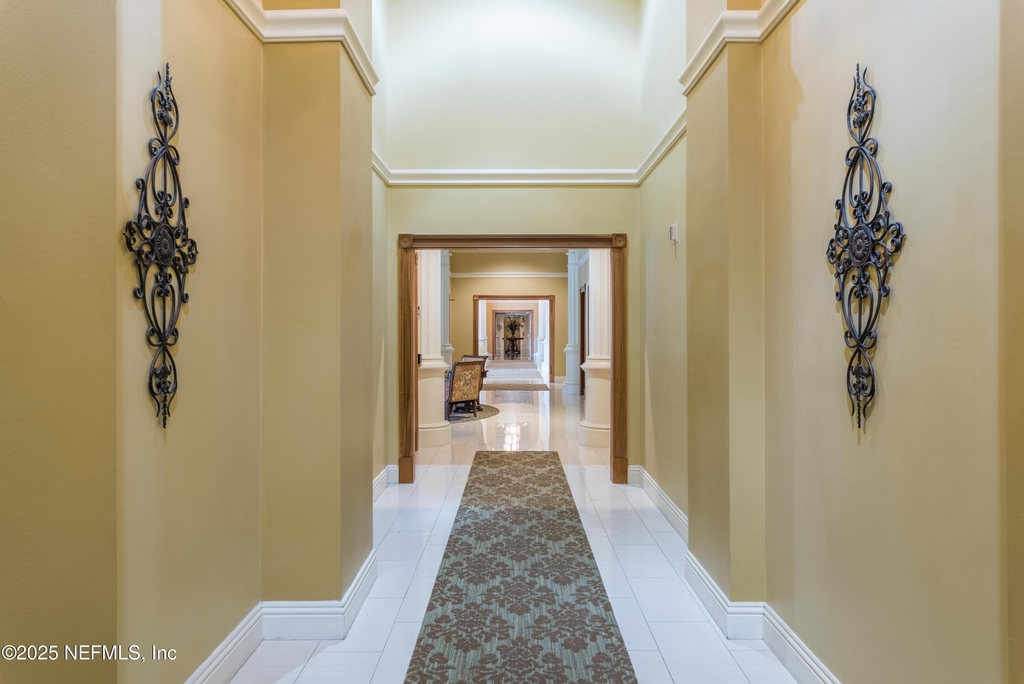 400 E Bay Street - Photo 6