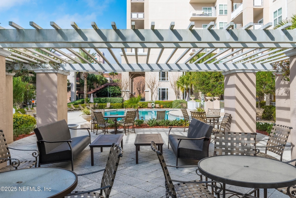 400 E Bay Street - Photo 36