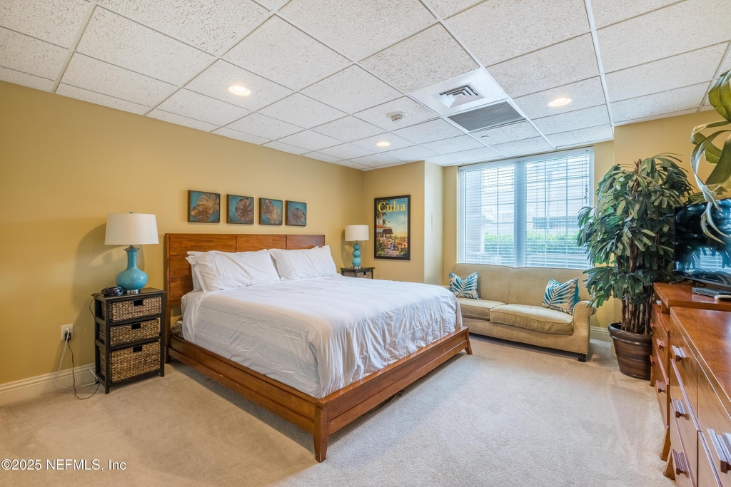 400 E Bay Street - Photo 32
