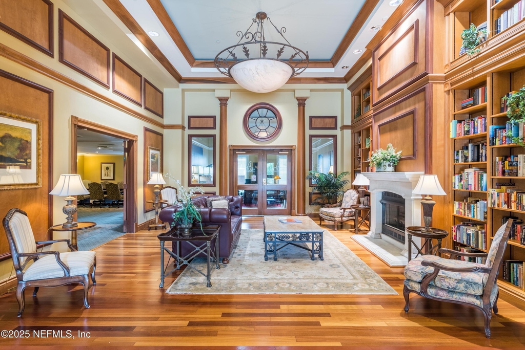 400 E Bay Street - Photo 30