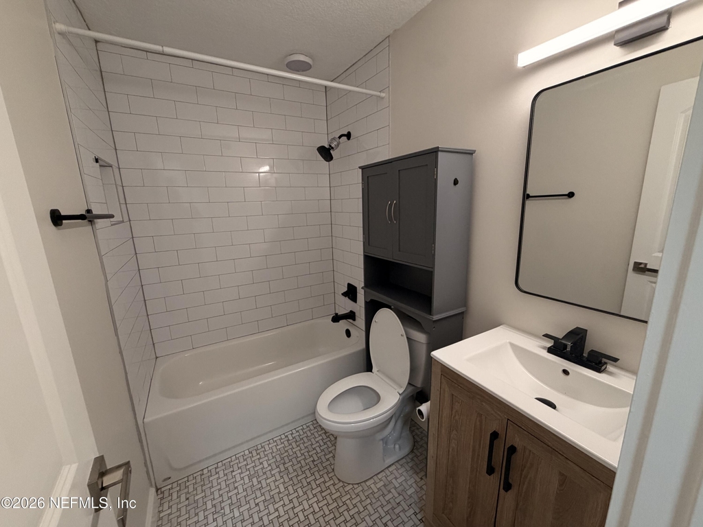 1700 Main Street - Photo 7