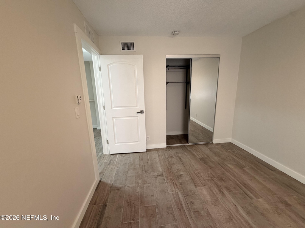 1700 Main Street - Photo 4