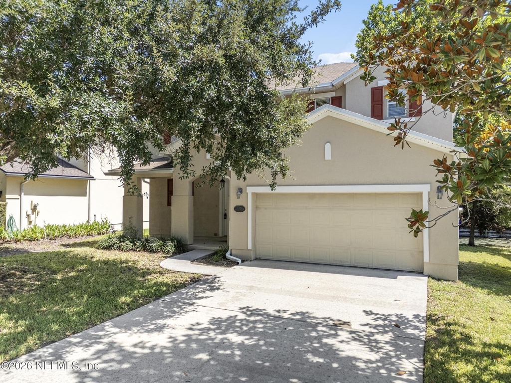 736 Rembrandt Avenue - Photo 0
