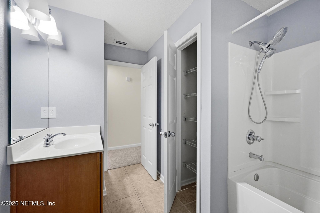 736 Rembrandt Avenue - Photo 17
