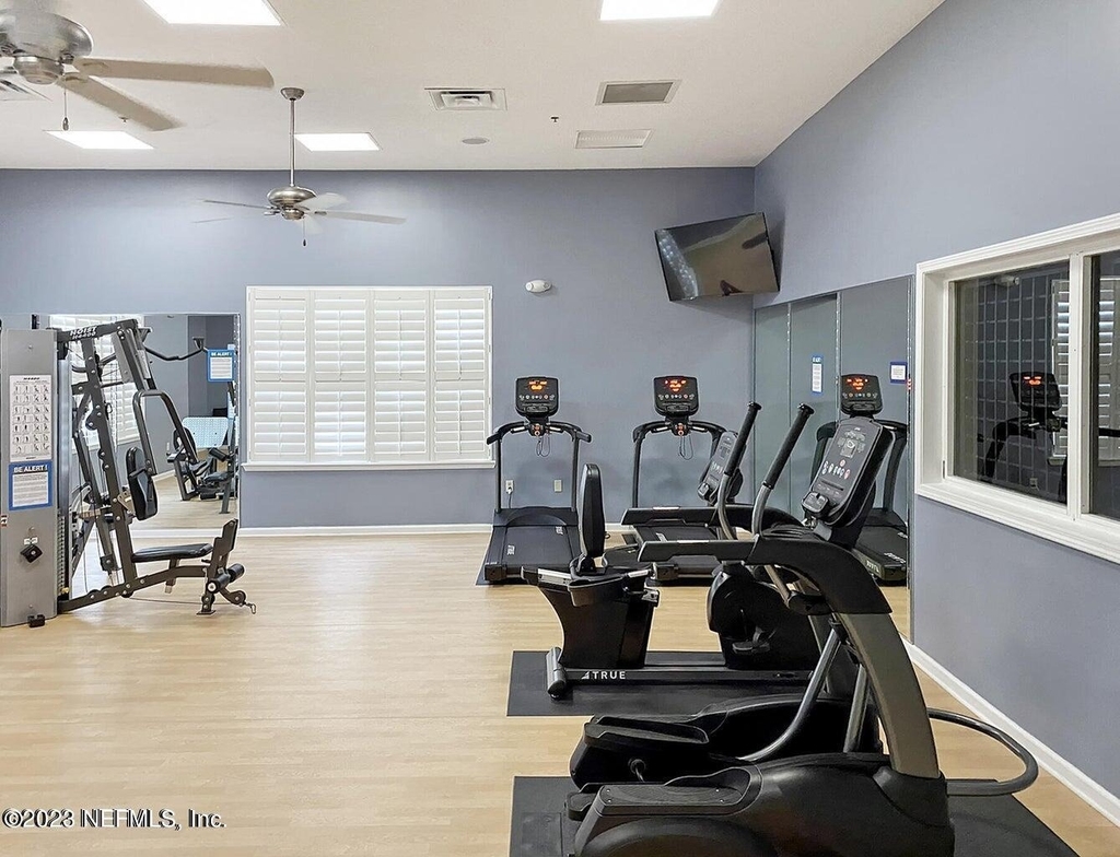 8226 Green Parrot Road - Photo 28