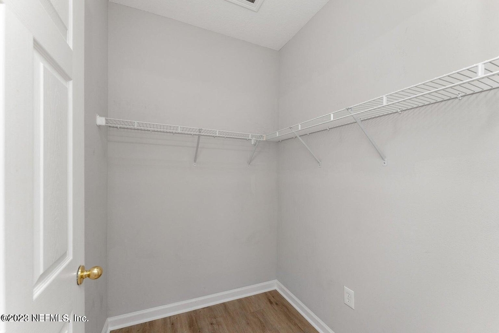 8226 Green Parrot Road - Photo 14