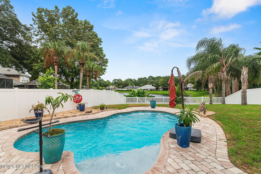 4032 Lonicera Loop - Photo 4