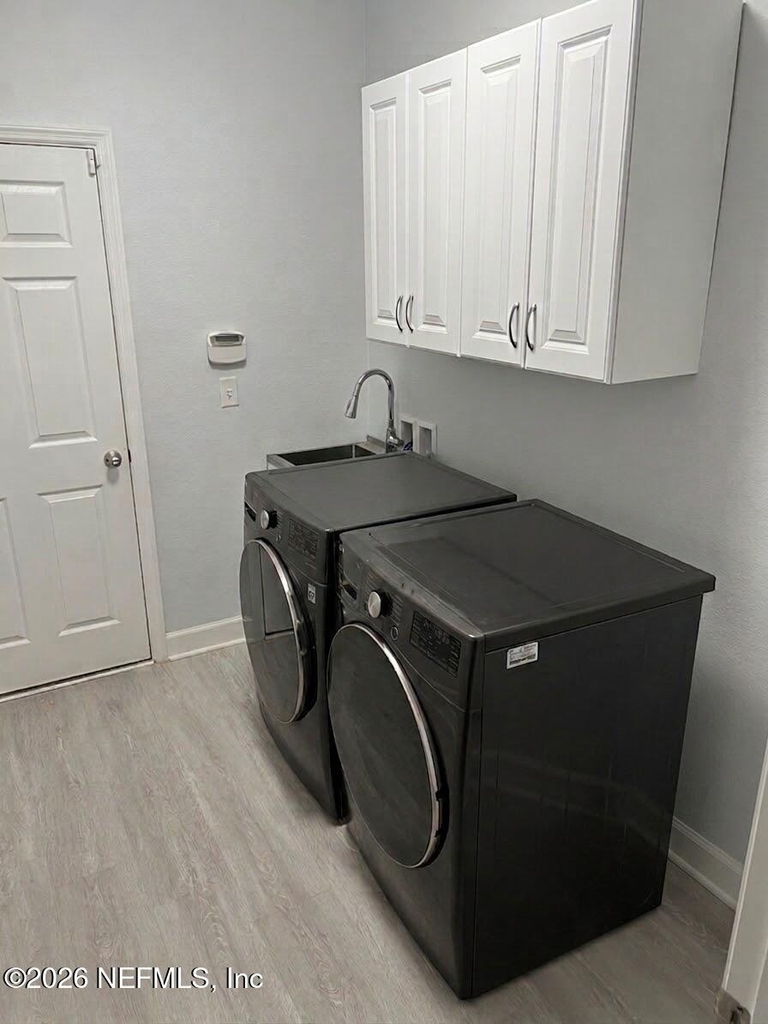 340 Howland Drive - Photo 17