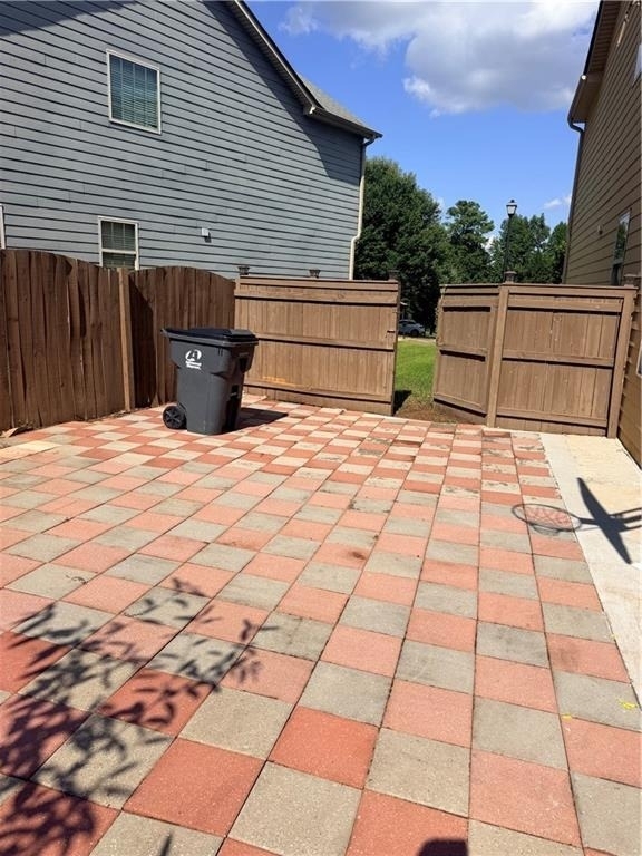 2118 Newbury Oaks Drive - Photo 11