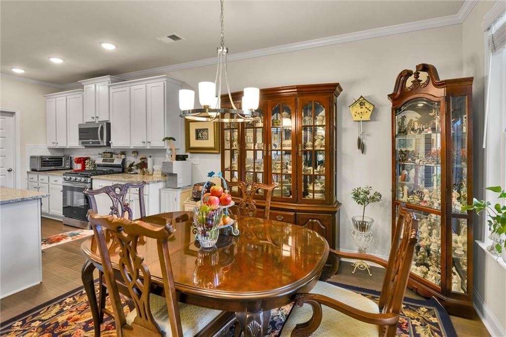2423 Chene Drive - Photo 12
