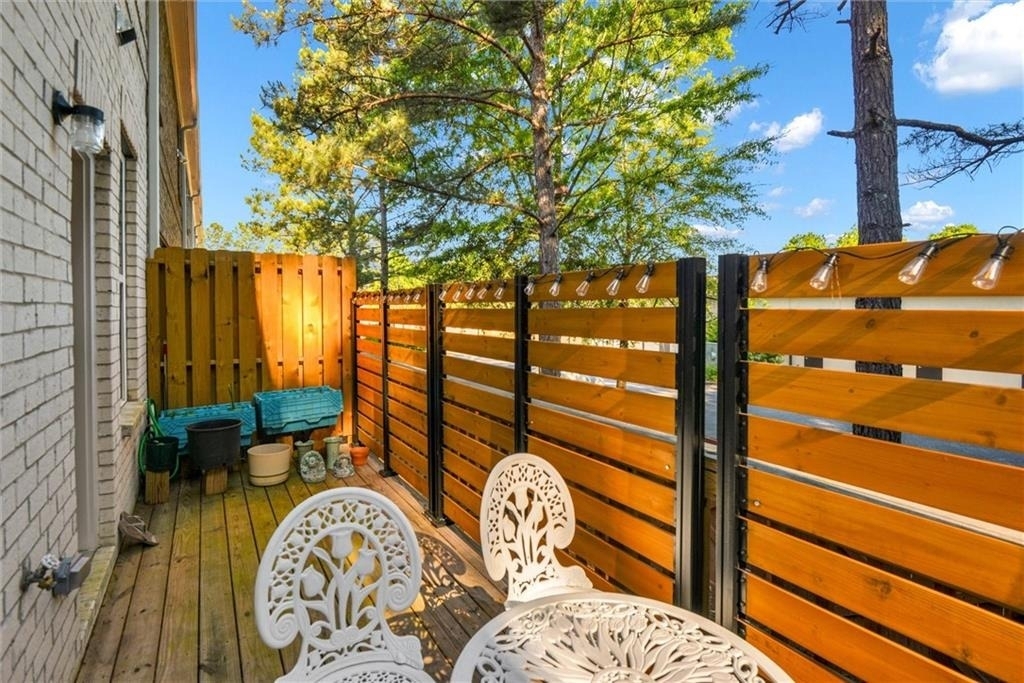 2423 Chene Drive - Photo 33