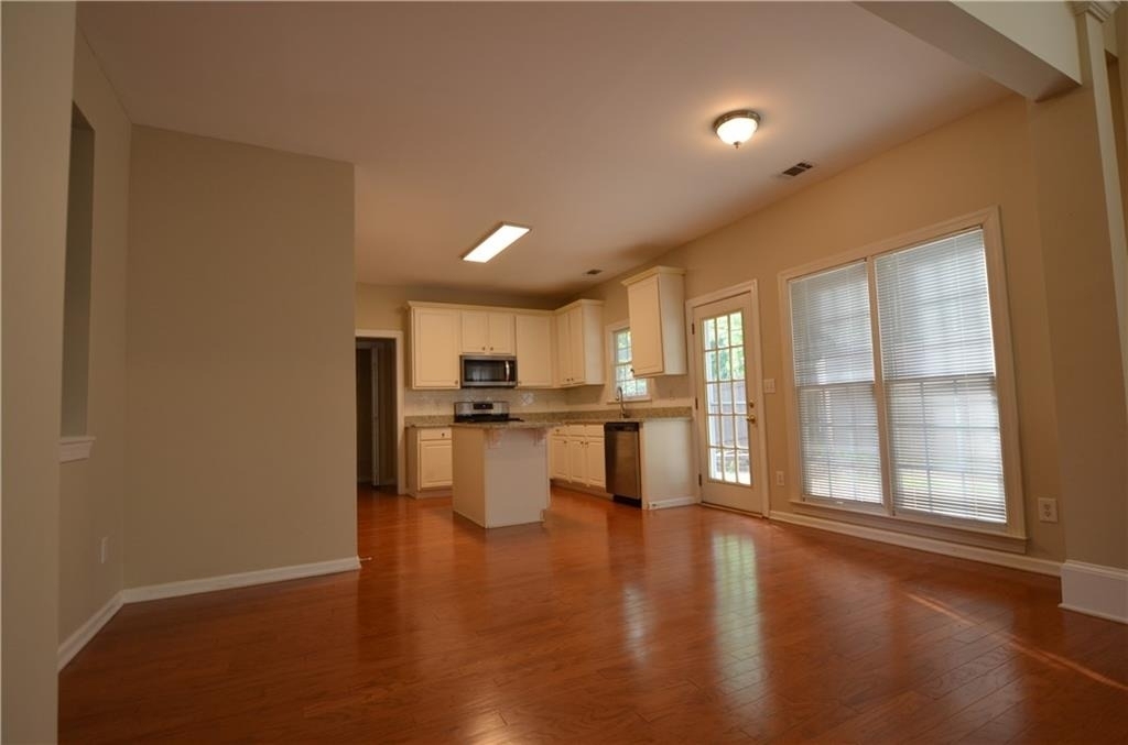 2076 Fairport Way - Photo 6