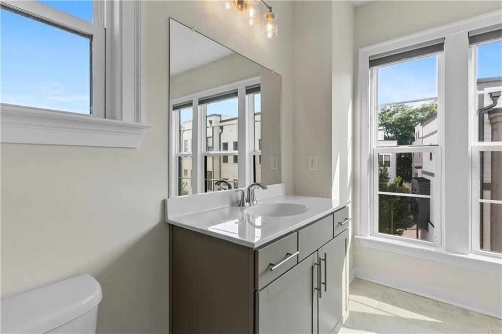 2076 Holtz Lane - Photo 33