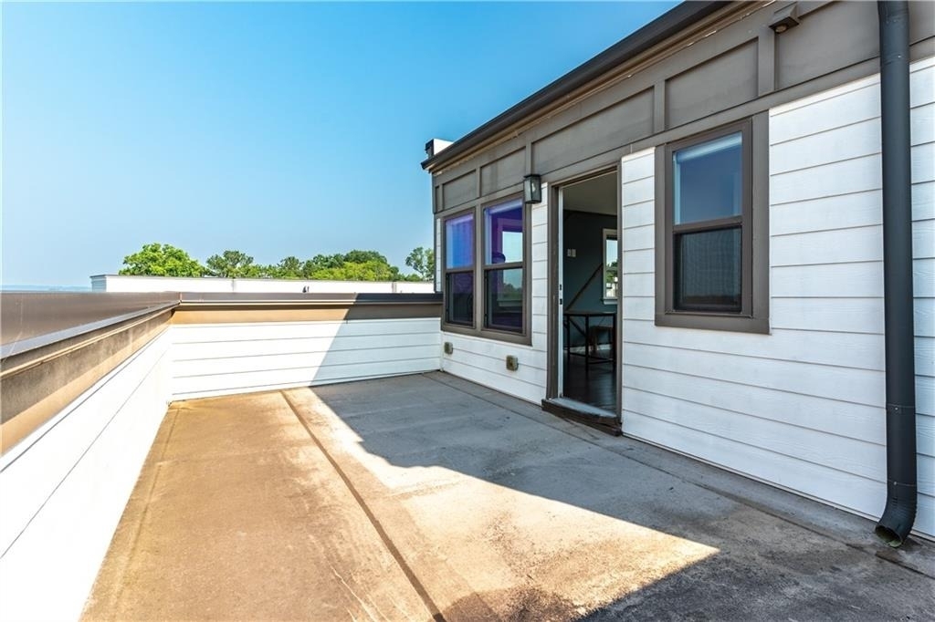 2076 Holtz Lane - Photo 48
