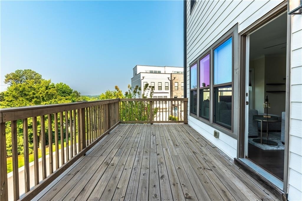 2076 Holtz Lane - Photo 51