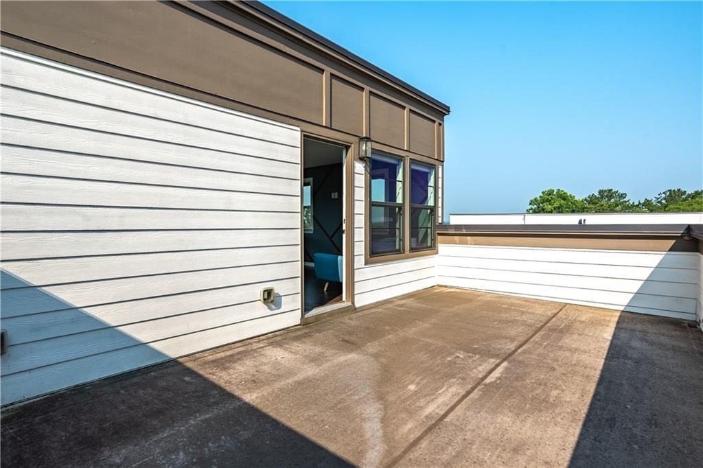 2076 Holtz Lane - Photo 49