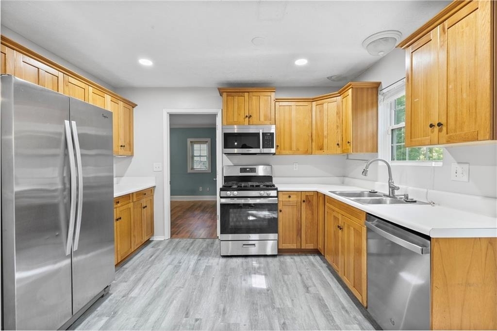 10390 Rillridge Court - Photo 8