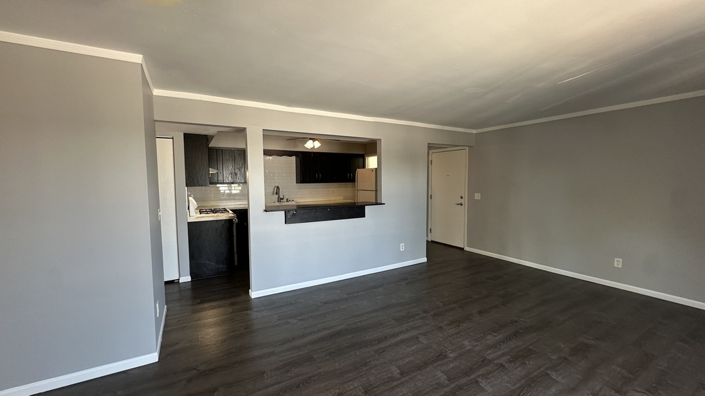 2390 Bicentennial Avenue - Photo 6