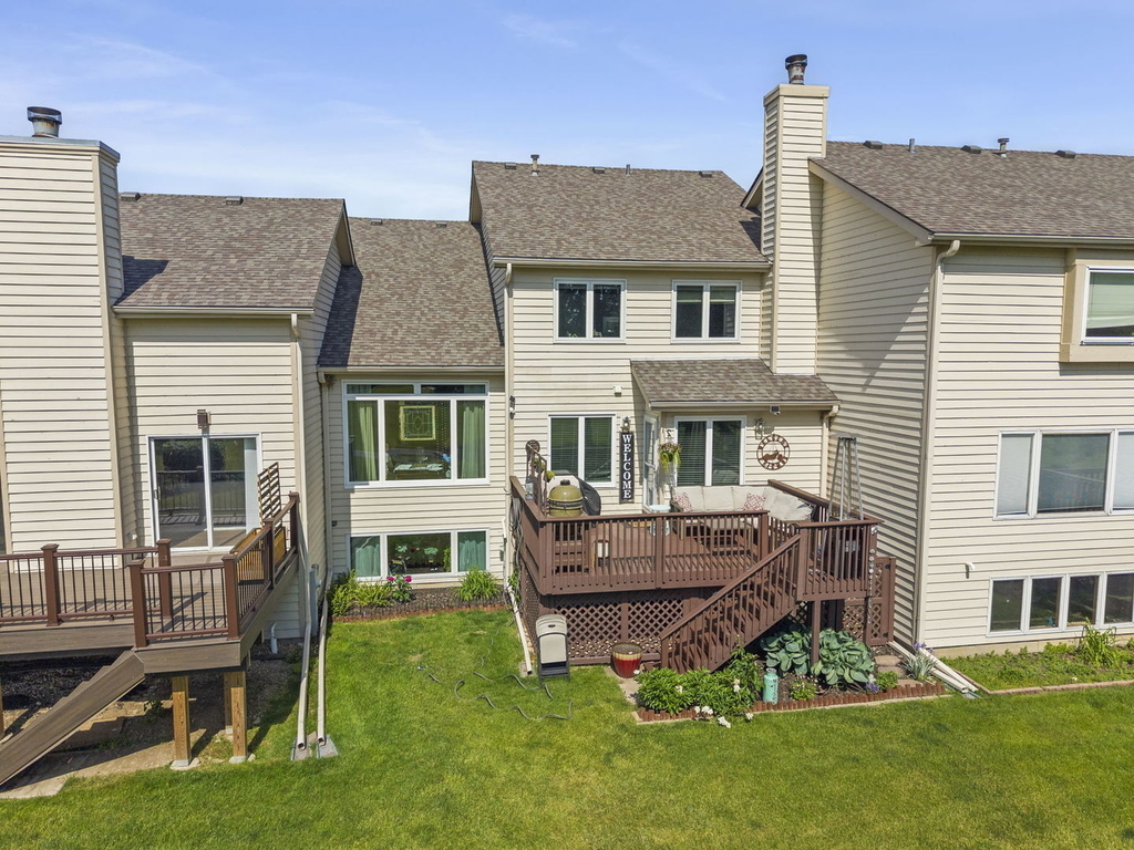 1264 Bellevue Drive - Photo 32