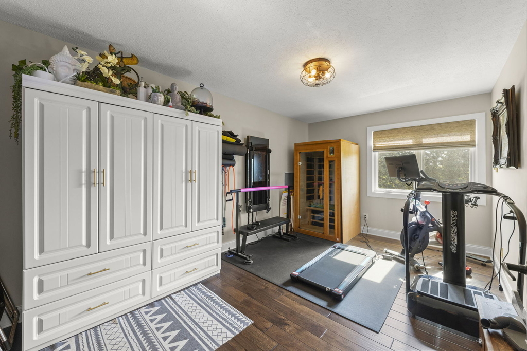1264 Bellevue Drive - Photo 19
