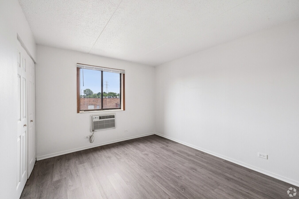1820 N Delany Road - Photo 4