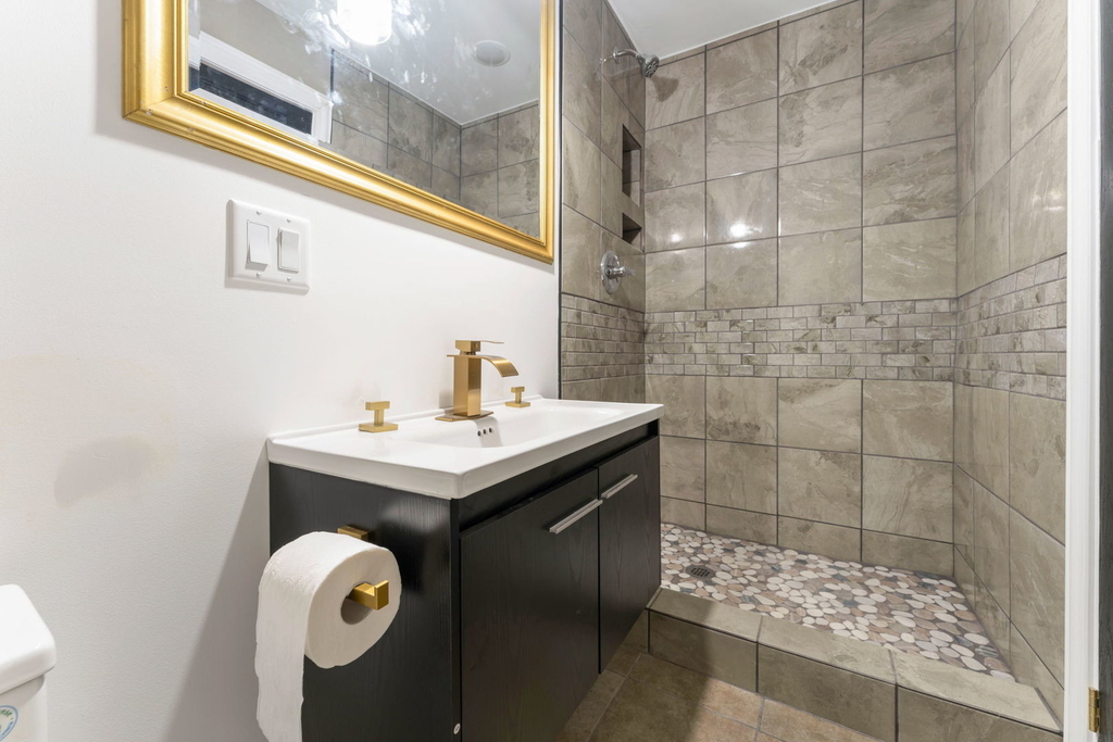 1414 S 58th Avenue - Photo 5
