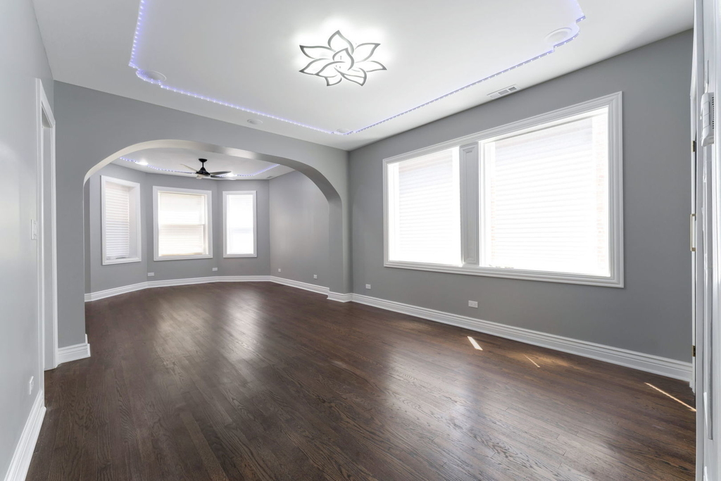 1414 S 58th Avenue - Photo 2