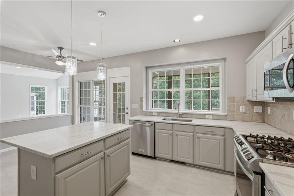 770 Glastonbury Court - Photo 22