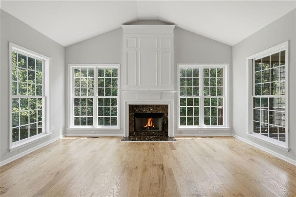 770 Glastonbury Court - Photo 18