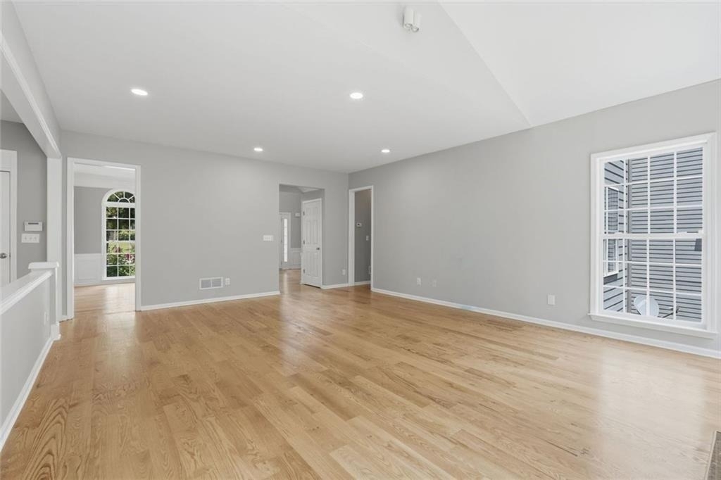 770 Glastonbury Court - Photo 16