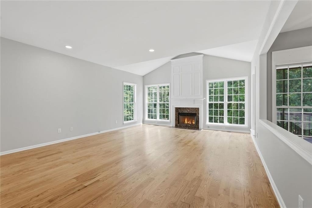 770 Glastonbury Court - Photo 14