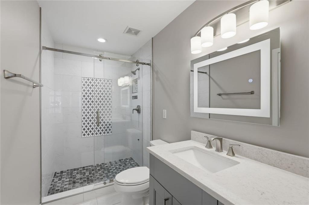 770 Glastonbury Court - Photo 39