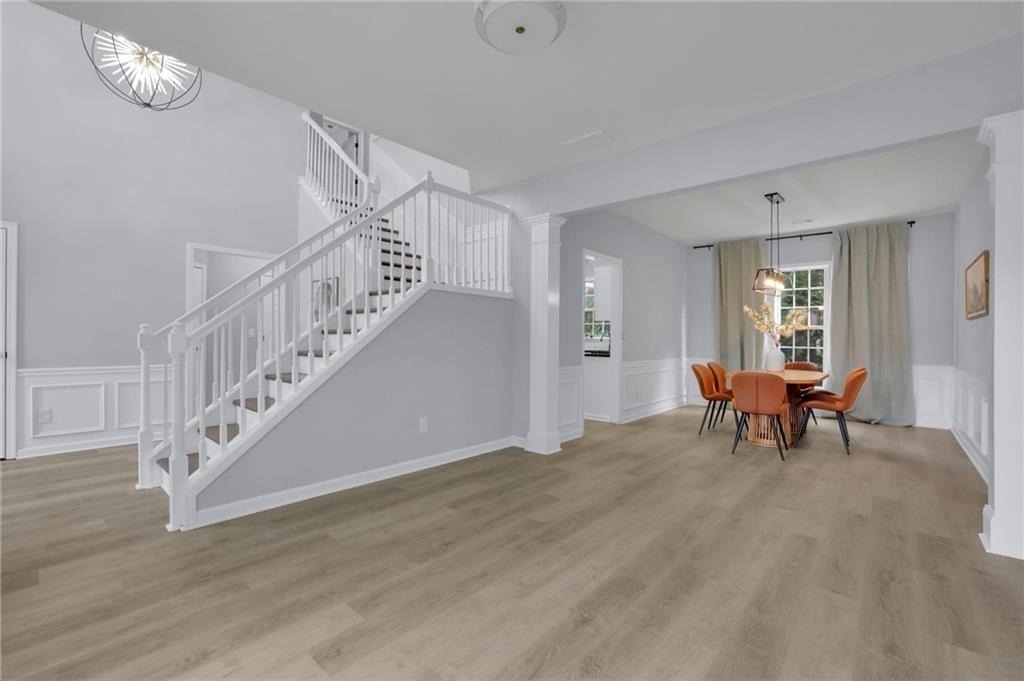 552 Glen Level Circle - Photo 4