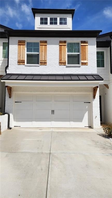 300 Auburn Valley Way - Photo 0