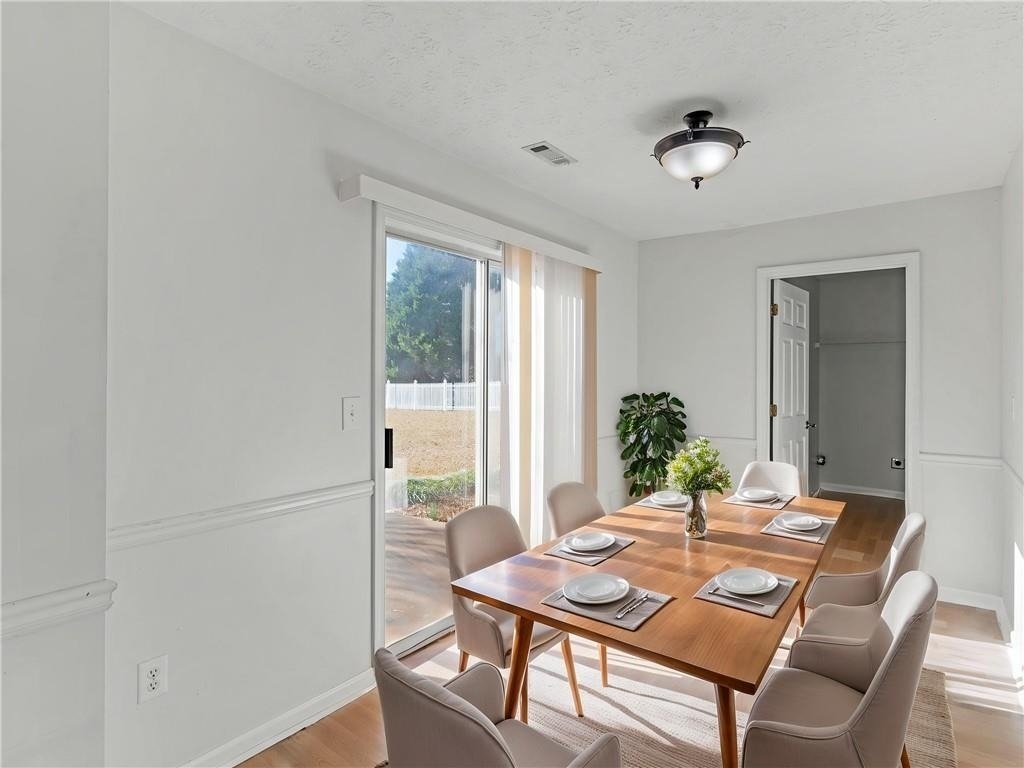 108 Greenleaf Drive - Photo 8