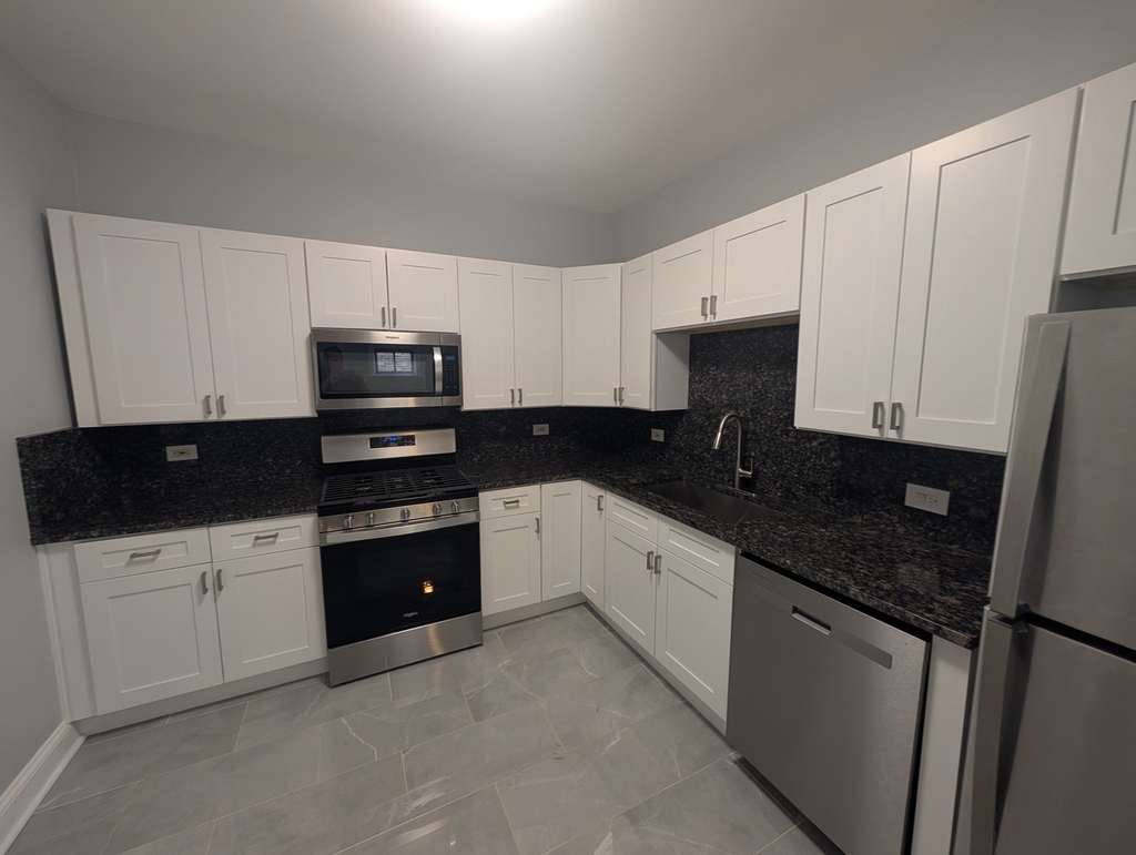 1457 W Foster Avenue - Photo 6