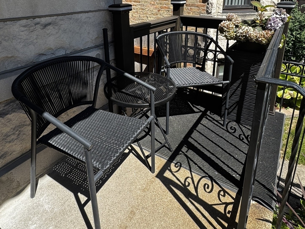 2424 N Mozart Street - Photo 2