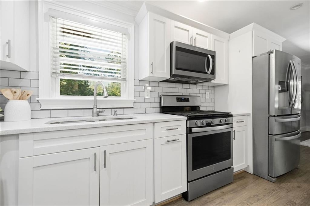 166 Howard Street Ne - Photo 9