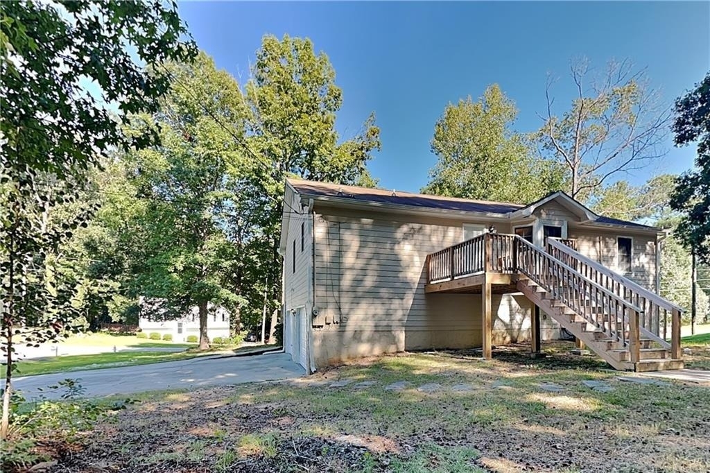 748 Dillon Drive - Photo 16