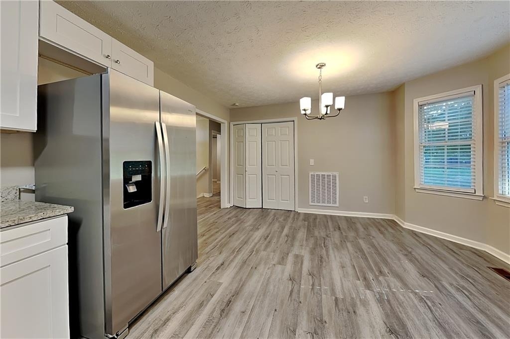 748 Dillon Drive - Photo 5