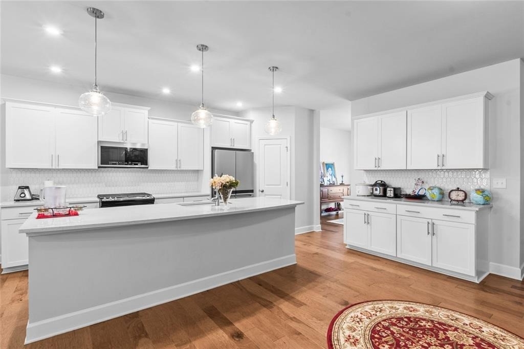 5467 Fountainhead Lane - Photo 4
