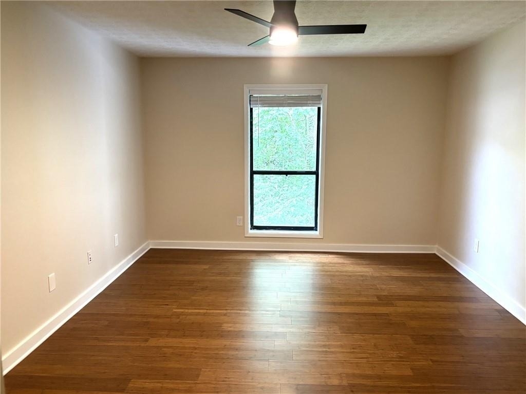 504 Wynnes Ridge Circle Se - Photo 12