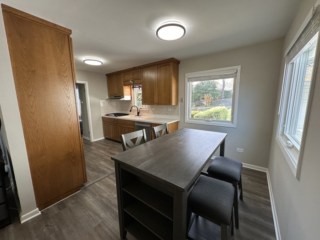 4038 Forest Avenue - Photo 5